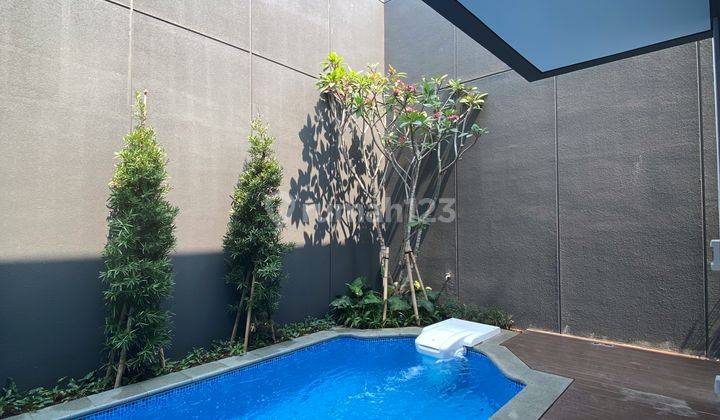 Rumah Modern+ Swimming Pool Tatar Nilapadmi Kota Baru Parahyangan 2