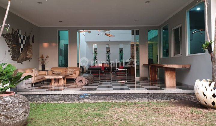 Rumah Lux Mewah Cantik dan Terawat di Sayap Dago 2