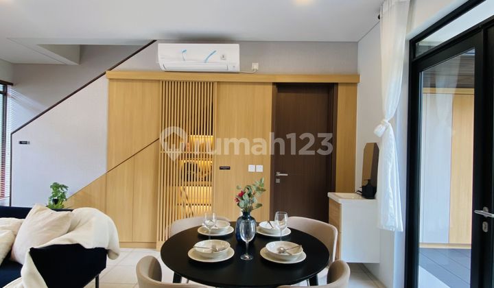 Rumah Type Sudut di Jayaprakasa Kota Baru Parahyangan 2