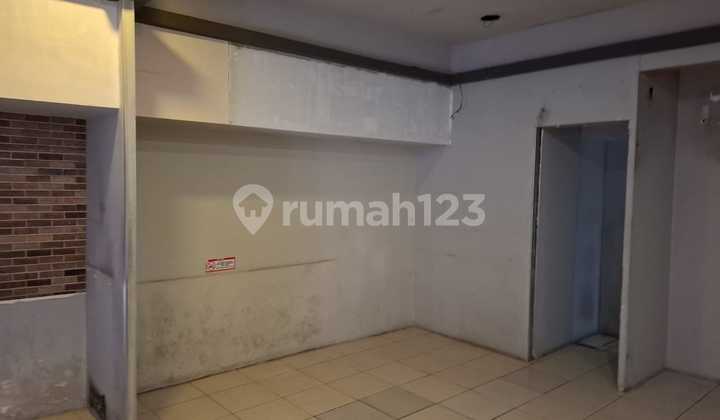 For Rent Shop House Main Road Sudirman Bandung