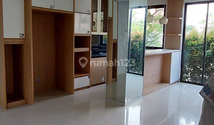 MURAH DIJUAL RUMAH BAGUS POSISI HOOK DI KEBAYORAN HARMONY BINTARO 1