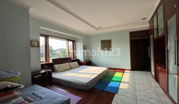 RUMAH BESAR NYAMAN ASRI DI BINTARO SEKTOR 3 2