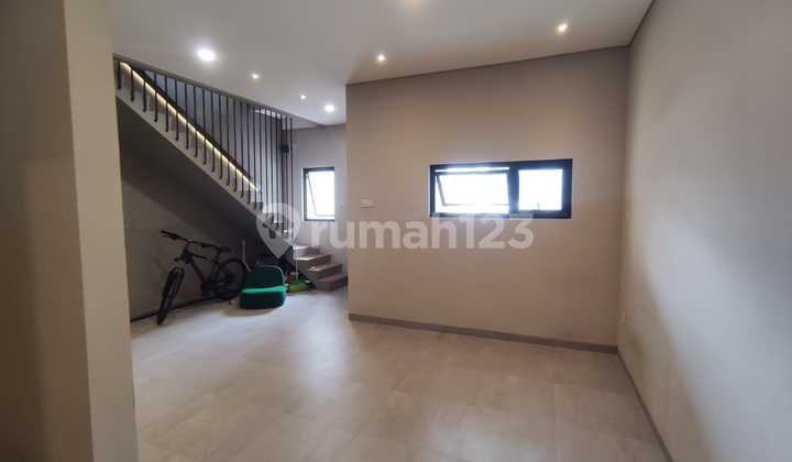 Rumah Baru Dengan Rooftop Minimalis Modern Di Graha Bintaro Rumah Baru Dengan Rooftop Minimalis Modern Di Graha Bintaro