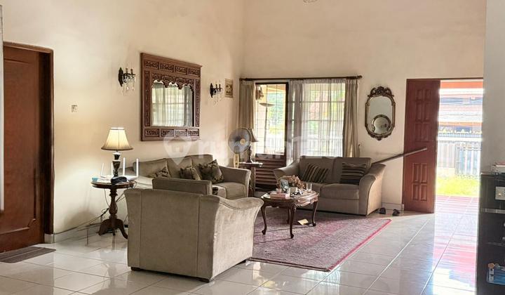 Rumah Hook Di Kompleks Pelita Air Service Jakarta Selatan 2