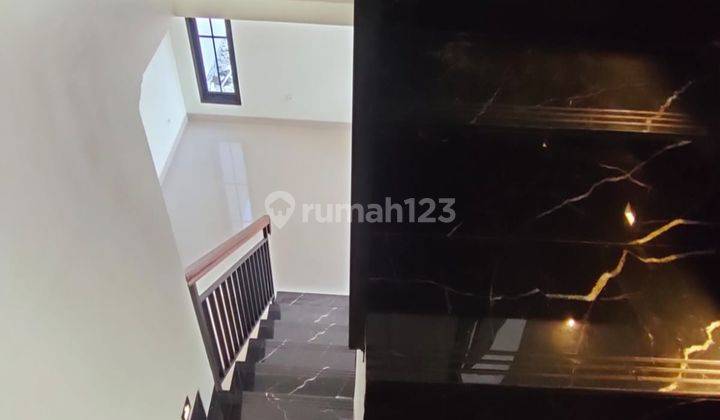 Rumah 2 Lantai Konsep Smart Home Di Tugu Cimanggis  Depok 2