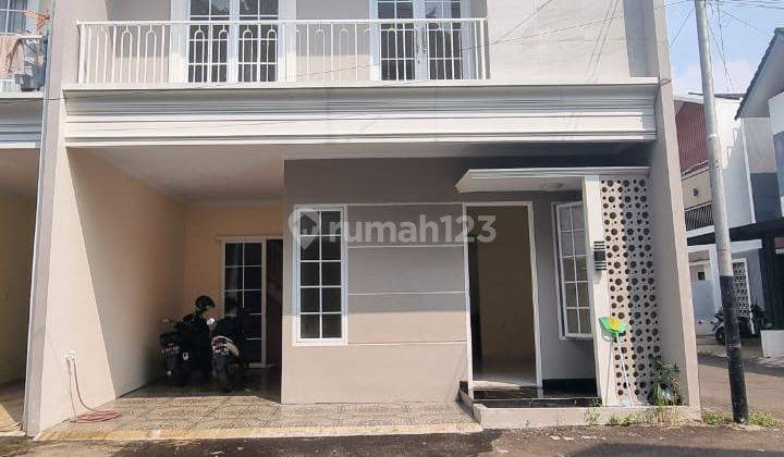 Rumah Minimalis 3 Lantai Siap Huni Di Rangkapan Jaya Baru Depok 1