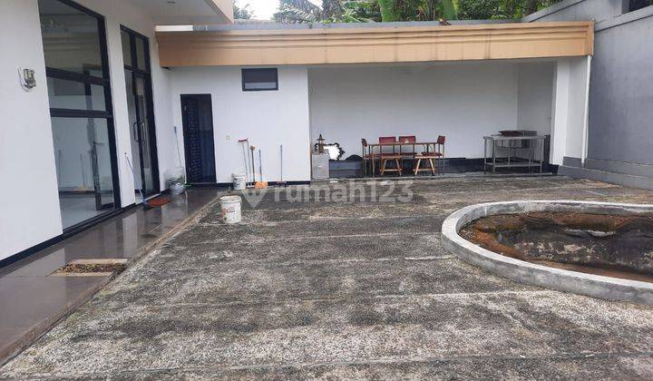 Rumah Villa 3 Lantai di Pasirhalang dekat Valle Verde 2