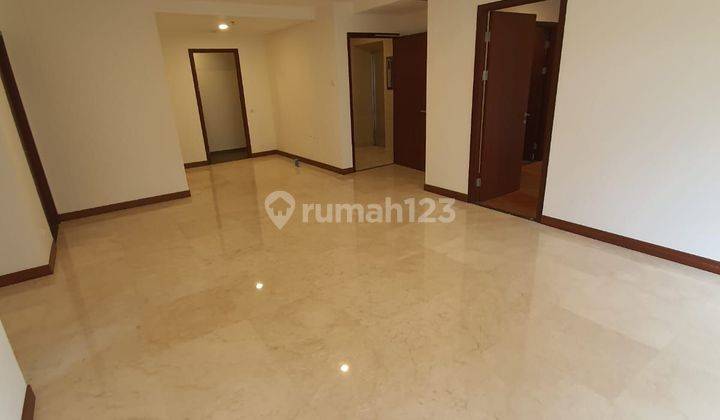 *Disewakan/Dijual* apartment Elit Hegarmanah Residence dengan Private Lift 2