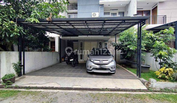 Rumah 2 Lantai Bagus di Sayap BKR 1