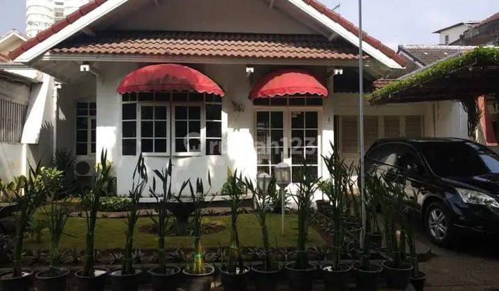 Rumah 1 Lantai Luas Dan Terawat Strategis di Cipaganti 1