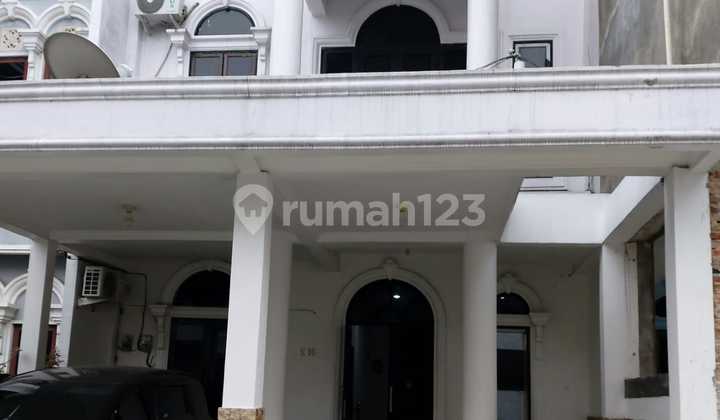Rumah 2 Lantai Bagus SHM di Pangkalan Masyhur, Medan Johor, Medan 1