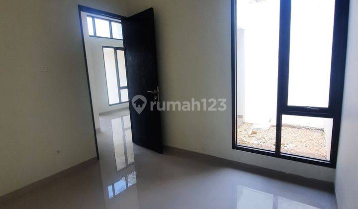 Rumah Siap Huni dekat Kampus Undip Tembalang di Emerald Garden 2