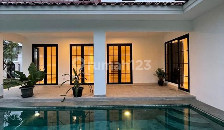Rumah Villa Lebak Bulus Jakarta Selatan Hoek Akses Jalan Lebar 2