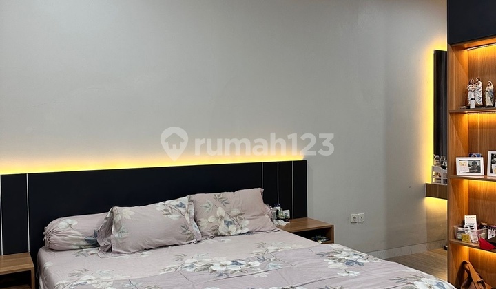 Regency Melati Mas Serpong Corner SHM Land 100 Semi Furnished House 2