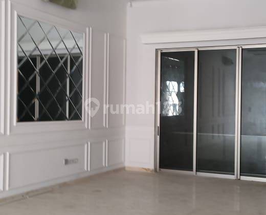 Rumah Pik 1 Golf Island Jakarta Utara Semi Furnished Akses Tol 1