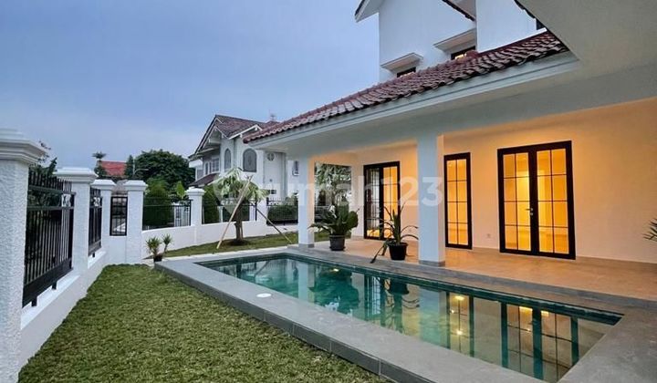 Rumah Villa Lebak Bulus Jakarta Selatan Hoek Akses Jalan Lebar