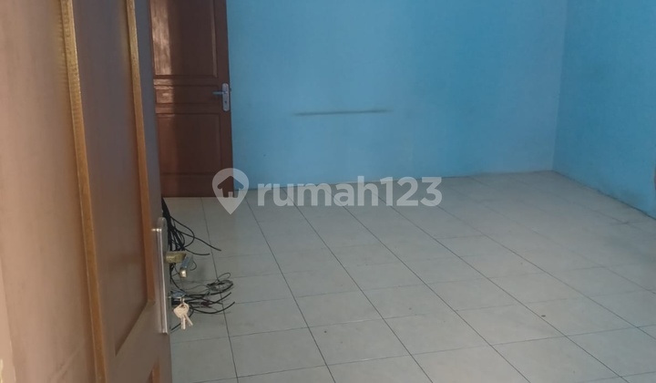 Warehouse for Rent in Cipondoh, Ready to Occupy, Cheap Warehouse for Rent in Cipondoh, Ready to Occupy, Cheap