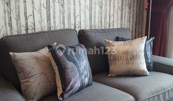 Disewakan Murah Apartemen Hamptons Park Siap Huni Murah 2