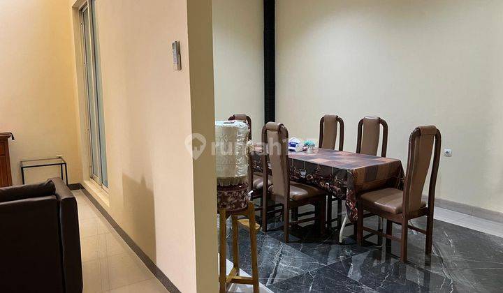 Rumah Kontrakan 2 Lantai Semi Furnished Di Taman Golf, Tangerang 1