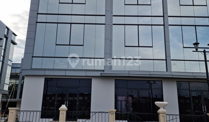 Ruko 3lantai di Ruko Osaka Pik, Jakarta Utara