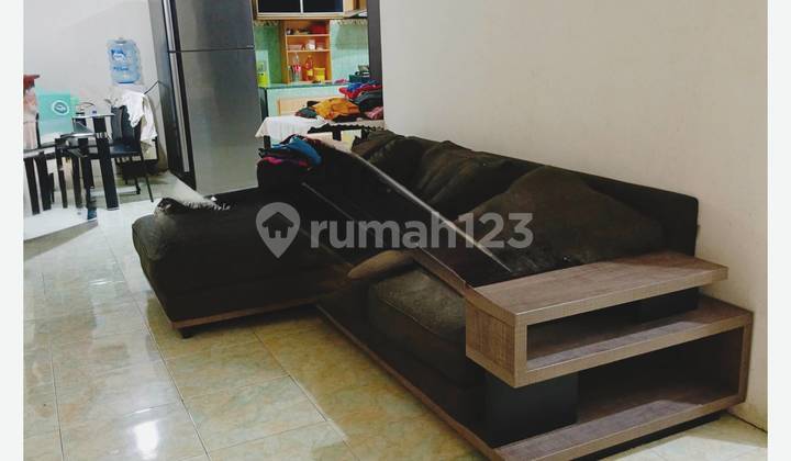 Rumah Hook SHM Taman Royal, Tangerang 177m 2