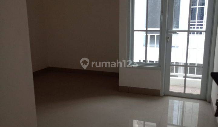 Rumah Semi Apartemen 2 lantai di Cipinang Elok, Jakarta Timur 2