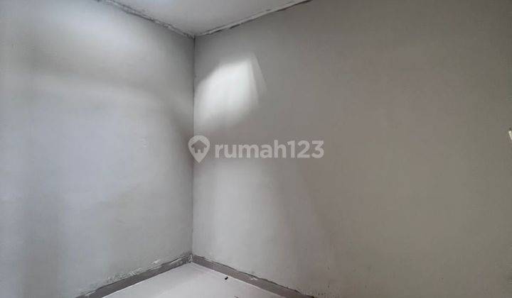 Over kredit Rumah 2 Lantai SHM (Taman Sepatan Grande) 8