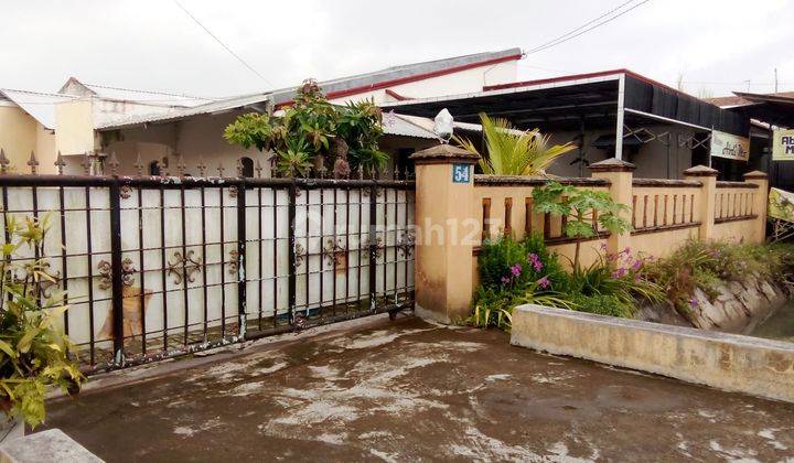 Rumah Bagus Semi Furnished di Jl. Tidar, Cilacap pinggir jalan raya bagus siap huni. 1