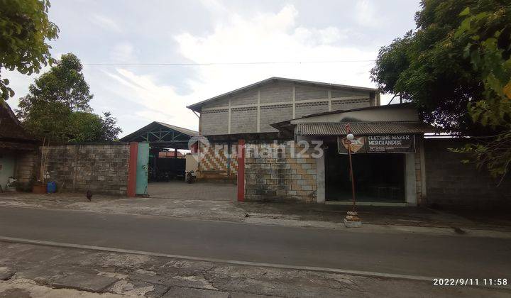 Gudang Tengah Kota Klaten di Bareng Klaten Tengah Klaten, Klaten 1