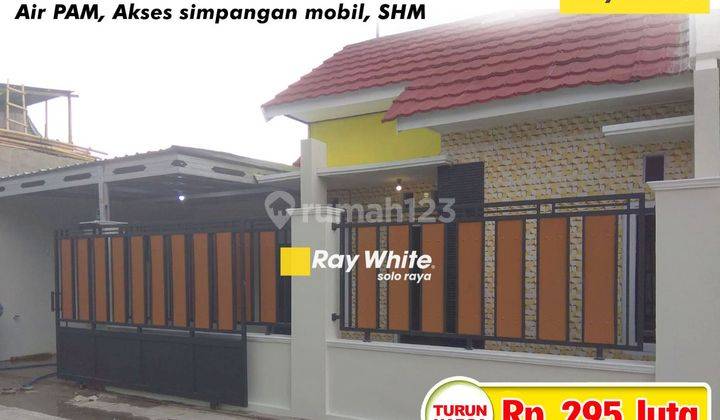 Rumah SHM Bagus di Jaten Karanganyar hadap timur siap huni  1