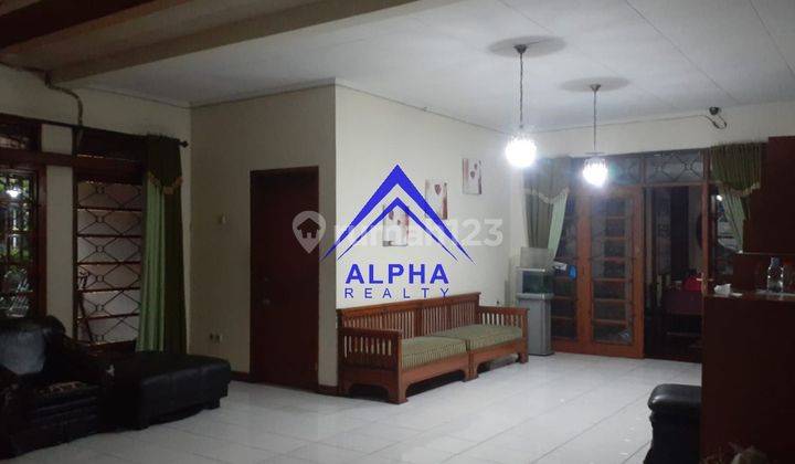 Rumah 2 Lantai Semi Furnished di Gunung Batu, Bandung 8