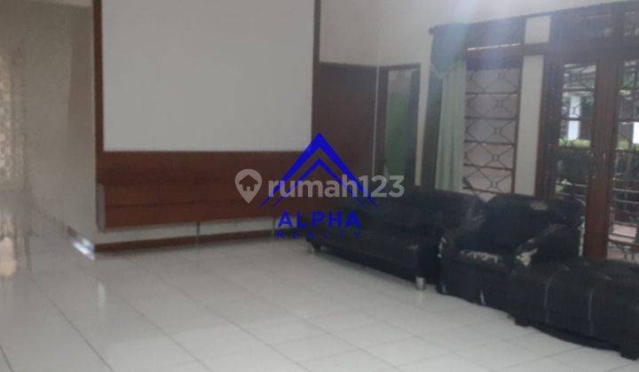 Rumah 2 Lantai Semi Furnished di Gunung Batu, Bandung 10