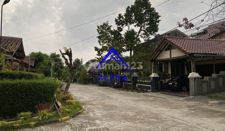 Rumah 2 Lantai Semi Furnished di Gunung Batu, Bandung 22
