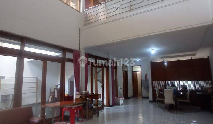 Rumah Siap Huni Cocok Untuk Kantor  Kos Dekat Maranatha Sutami 1