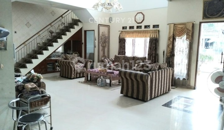 Rumah Luas 485 Meter Asri Terawat Di Sayap Buah Batu Turangga