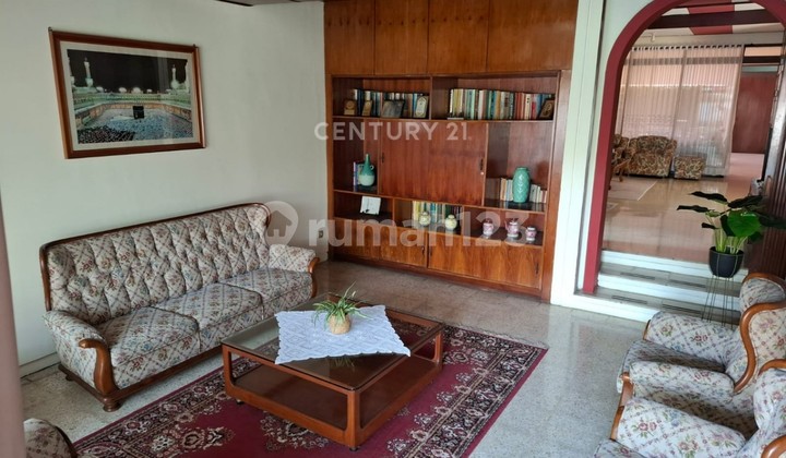 Rumah Luas 509 Meter Lingkungan Asri Dekat PVJ Sukajadi Pasteur 