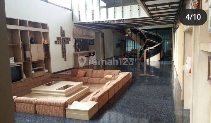 Rumah Klasik Dengan Tanah Luas Dekat Lembang Setiabudi Bandung 1