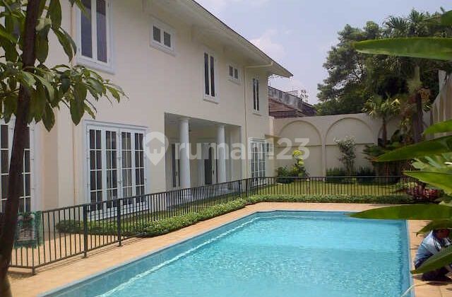 Rumah Mewah di Lebak Bulus, Dekat Ke Pintu Tol Jor, Pondok Indah