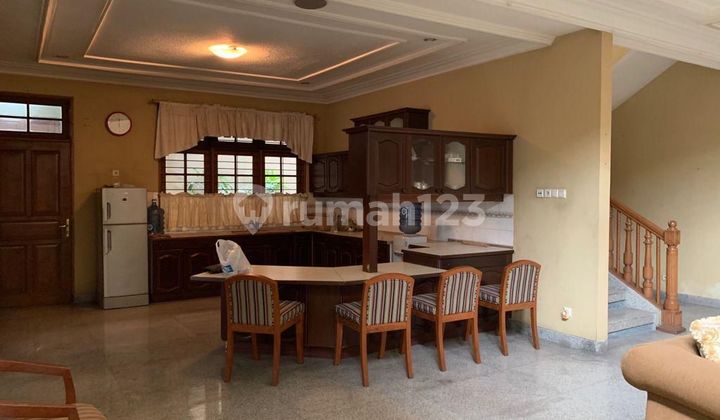 Rumah Mewah di Cinere Dalam Komplek Dekat Ke Pintu Tol Desari 2