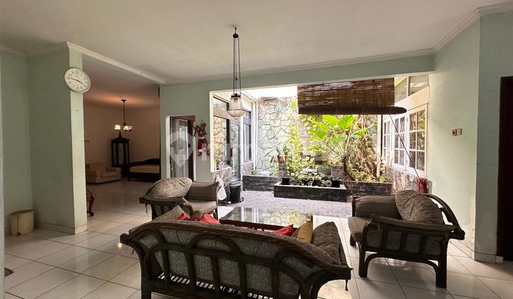 B.u Rumah di Kemang Raya, Bebas Banjir, Lingkungan Tenang