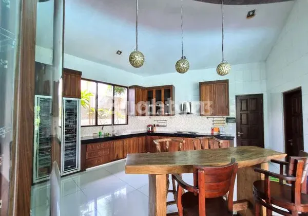 Jual Komplek Graha Metropolitan 2