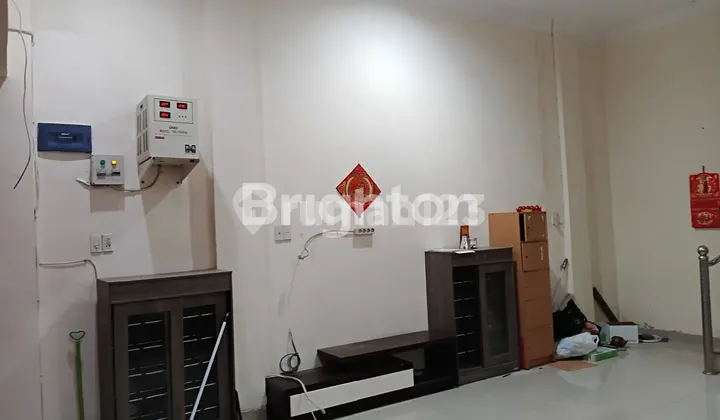 For Sale, Pukat V 3.5 Story Shophouse 2