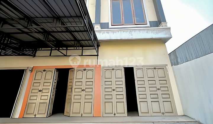 Dijual Ruko Siap Huni Posisi Sudut Kapten Muslim Sangat Worth It! Dijual Ruko Siap Huni Posisi Sudut Kapten Muslim Sangat Worth It!