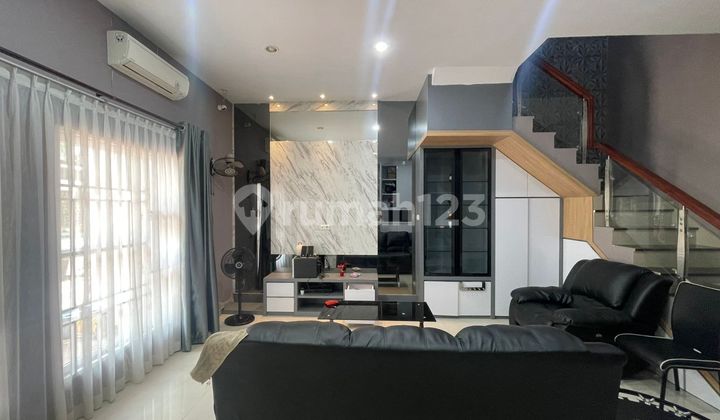 For Sale Ready-to-Occupy House in Halton Place Complex