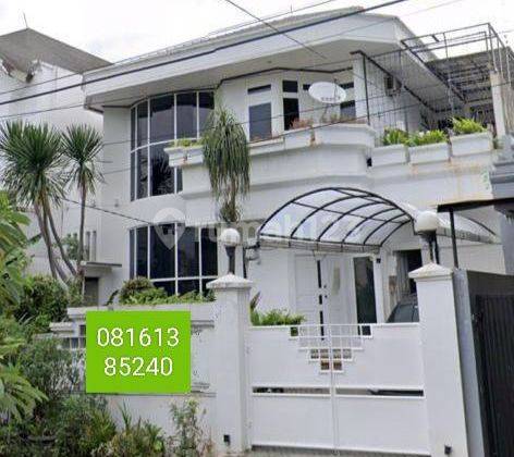 Rumah 2 Lantai di Pondok Indah dekat dengan Area Bisnis Dan Perkantoran. 1