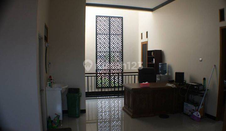 Dijual sampai  Deal Villa Regency 2, 2 1/2 Lantai, Bagus 2