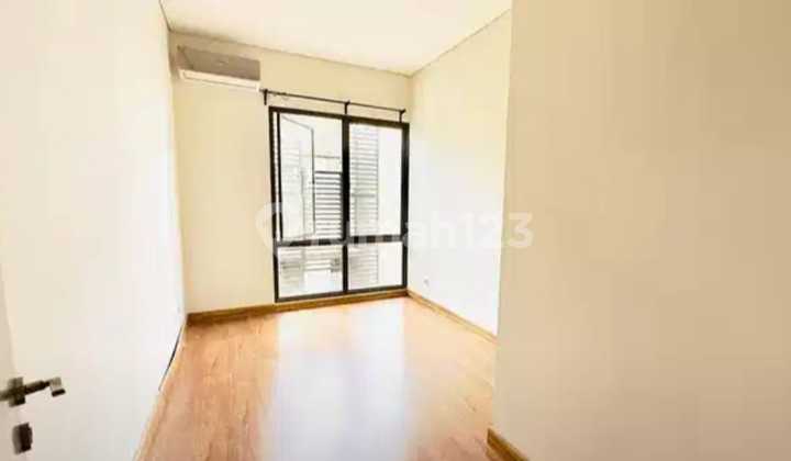 Greenwich rental house between BS & Gading Serpong Greenwich rental house between BS & Gading Serpong