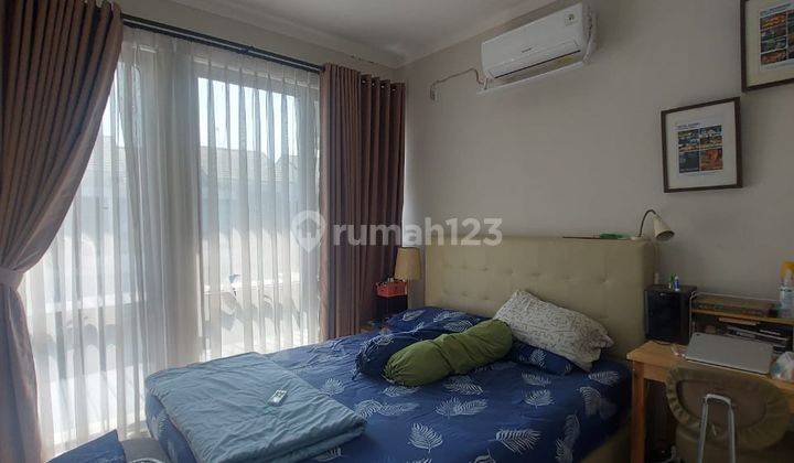 Rumah 2 Lantai Di Graha Bintaro 2