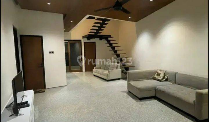 Disewakan Rumah Di Dago Bandung 1