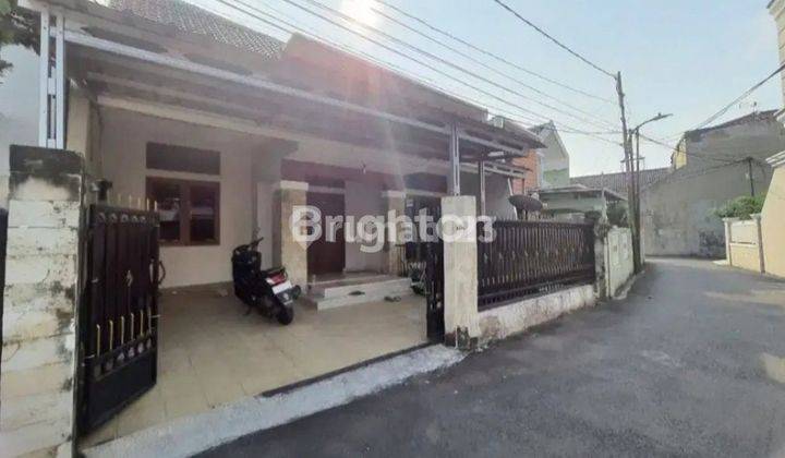 RUMAH 2 LANTAI DI RAWAMANGUN JAKARTA TIMUR 1